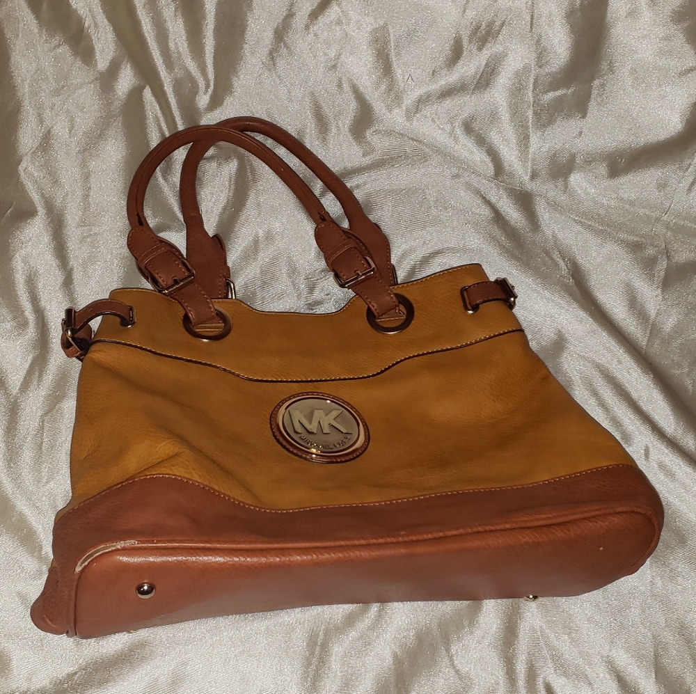 Michael kors MK hobo leather bag purse